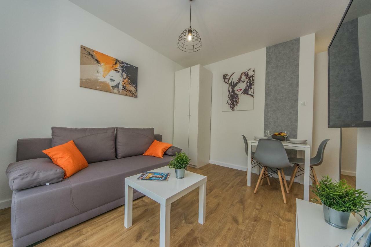 Glow Apartments, Apartmenty Nowa Leborska Gdansk Luaran gambar